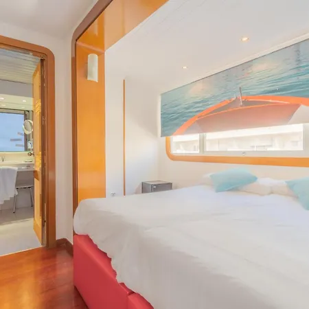 Nayade 3* Los Ángeles de San Rafael