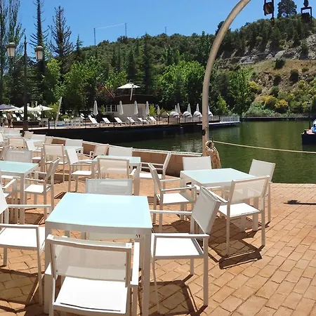 Nayade 3* Los Ángeles de San Rafael